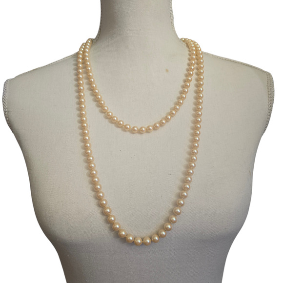 Vintage Necklace Flapper Style Imitation Pearl Cream 8mm Bead 54" SKU 2811 - Picture 3 of 5